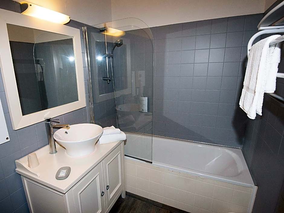 Cit'Hotel Les Eleis