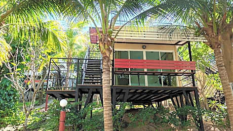 Hill Zone Home Stay by Little Paradise