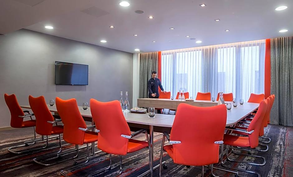 Clayton Hotel Chiswick