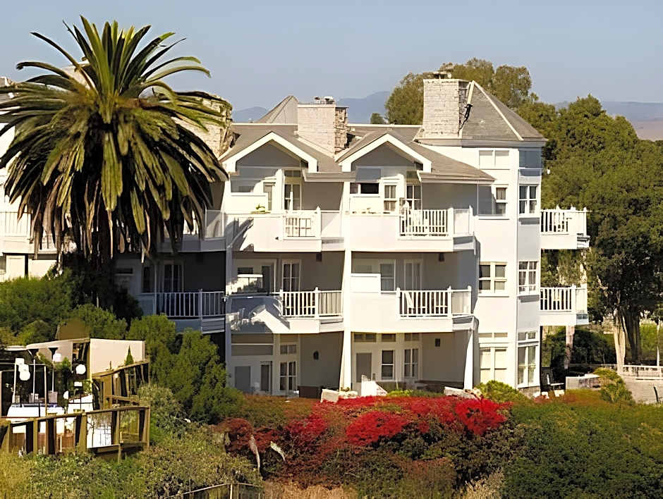 Blue Lantern Inn, A Four Sisters Inn