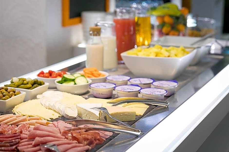 Hôtel de l'Europe by HappyCulture