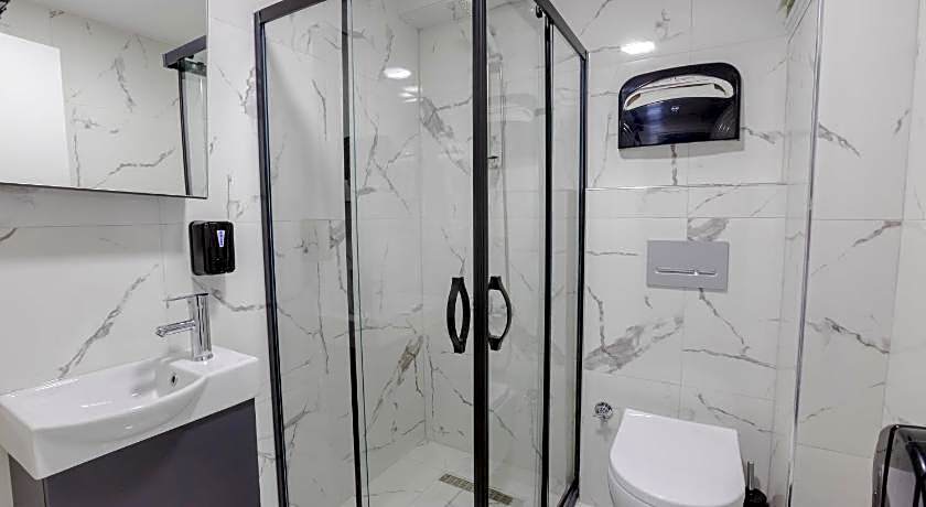 ACAR AIRPORT PLUS HOTEL