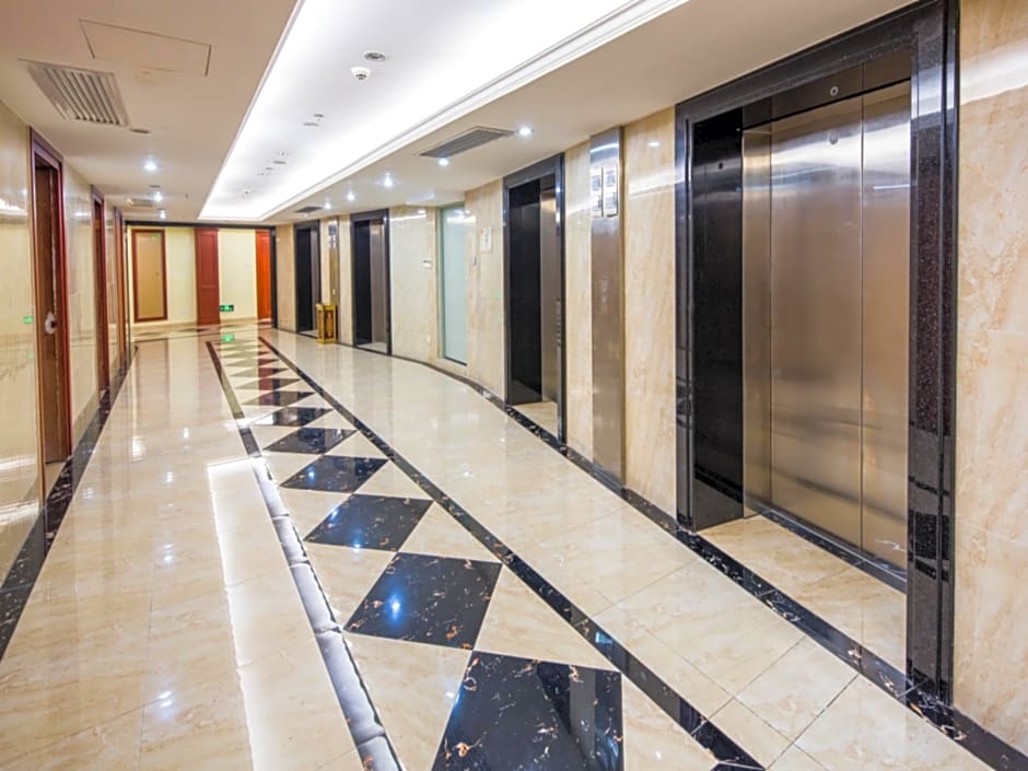 Grand Eastern International Apartment