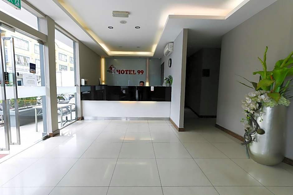 Hotel 99 Bandar Klang (Meru)