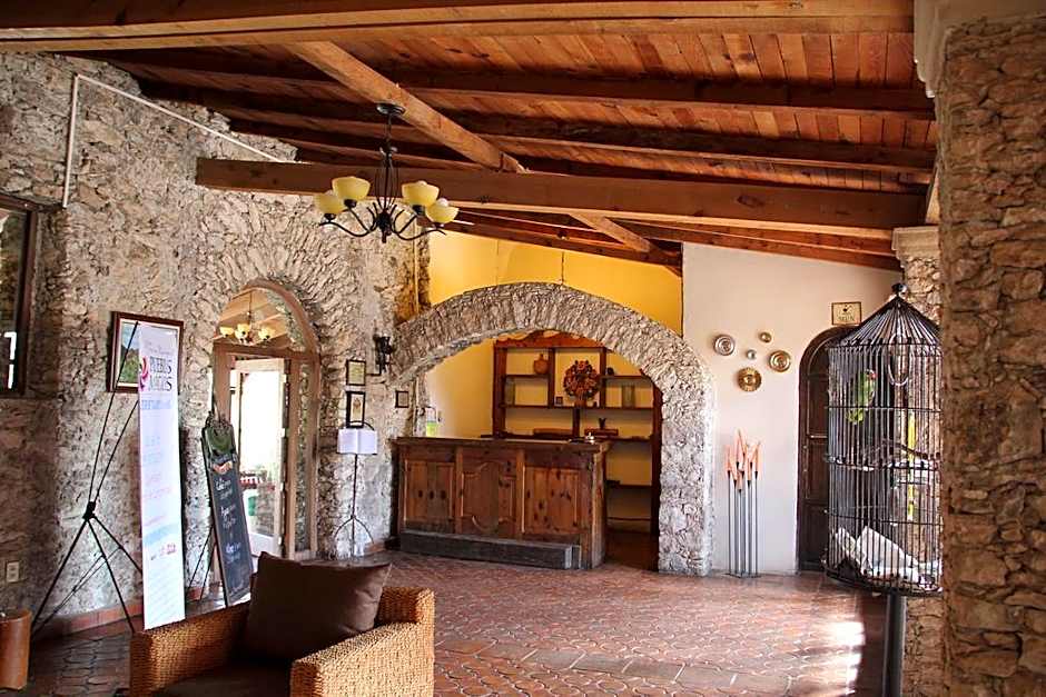 Hotel Parador Vernal