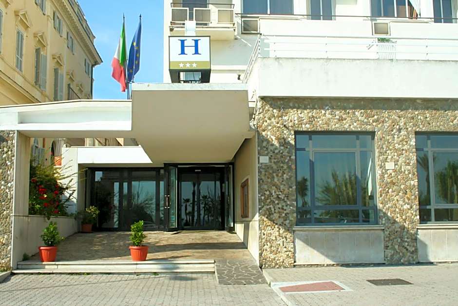 Hotel Mediterraneo