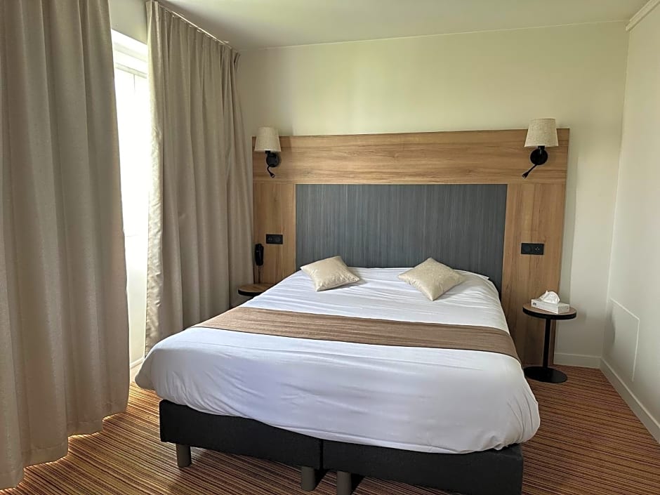 The Originals City, Hotel Napoleon, La Roche-sur-Yon (Inter-Hotel)