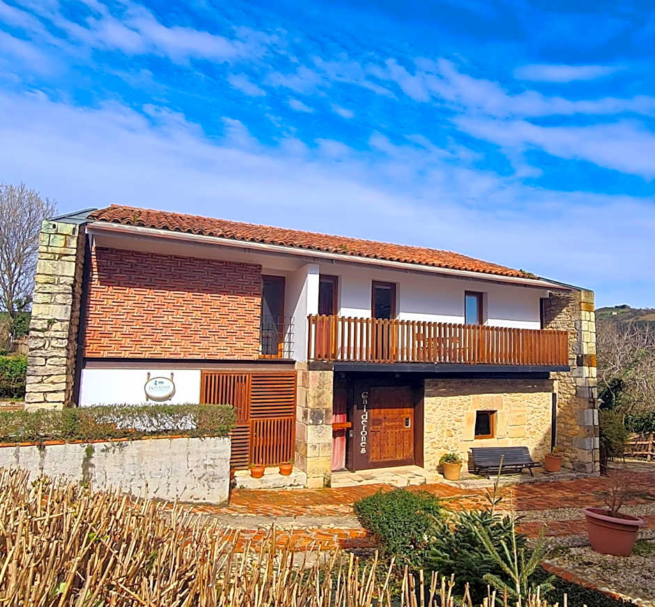 Posada Los Calderones