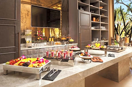 The Canyon Suites At The Phoenician, A Luxury Collection Resort