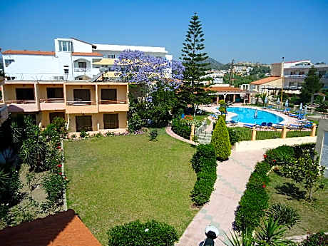 Lyristis Apartments Plus