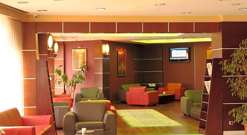 Rumi Hotel