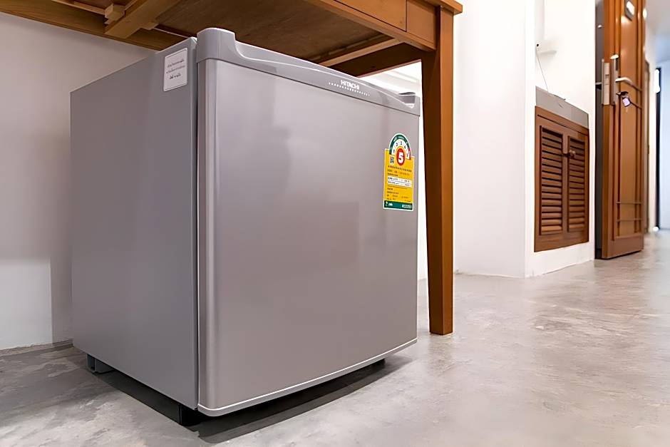 Tiny Taladnoi Hostel