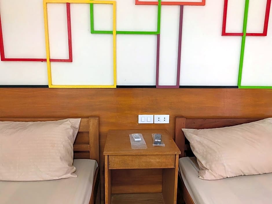 Mansion 8 Residences