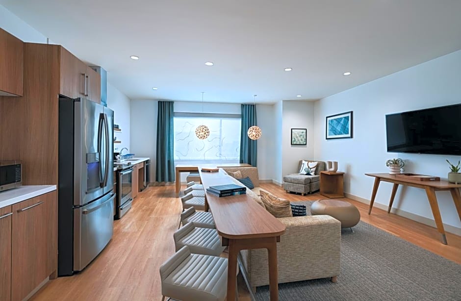 Element Dallas Las Colinas