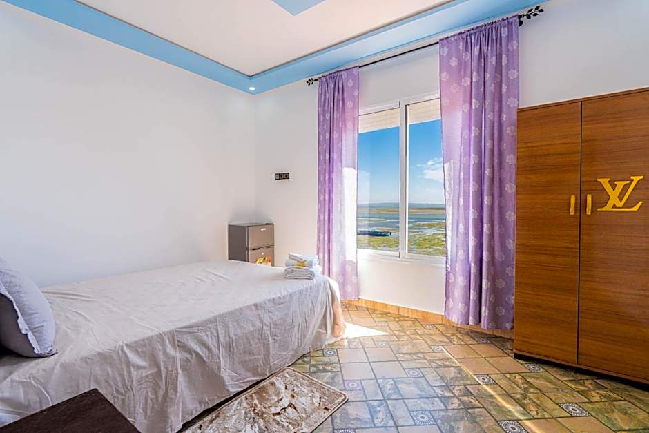 auberge Lacasa latifa vue sure mere moulay bousselham