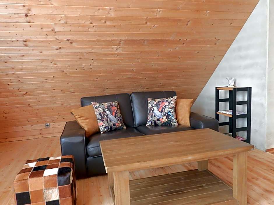 Susanna NEU mit Netflix Traveller Awards 2025