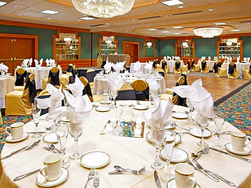 Crowne Plaza Chicago - Northbrook – Northbrook, IL