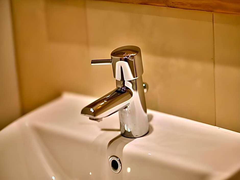 Gateway Serviced Apartments