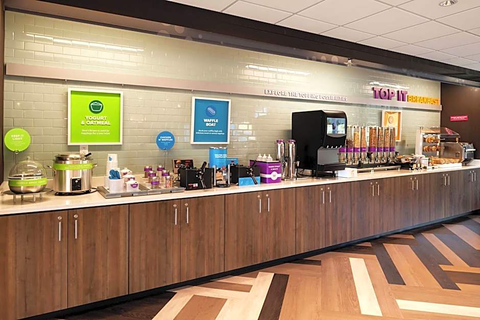 Tru by Hilton Staunton, VA