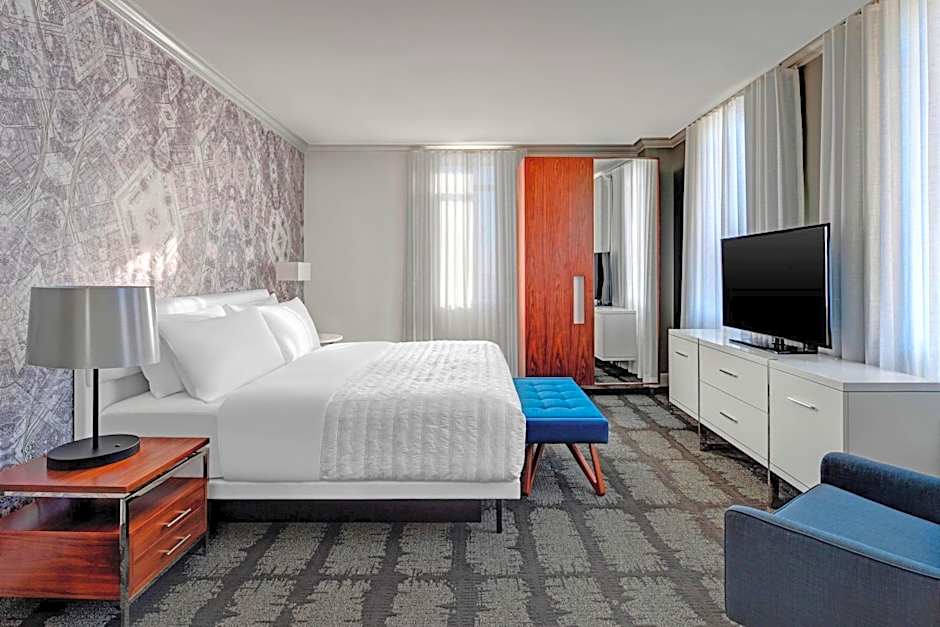 Le Meridien Indianapolis