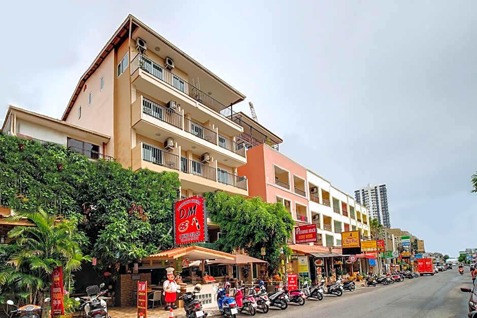 Patumnak Beach Guesthouse