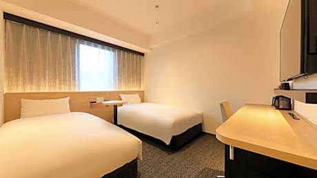 Twin Room - Non-Smoking