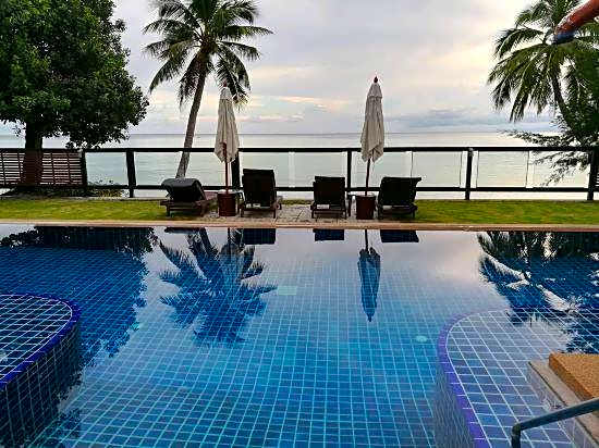 Pao Jin Poon Pool Villa