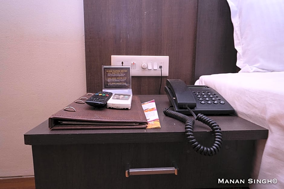 Hotel Samrat, Jabalpur