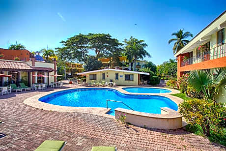 Hotel Garza Canela