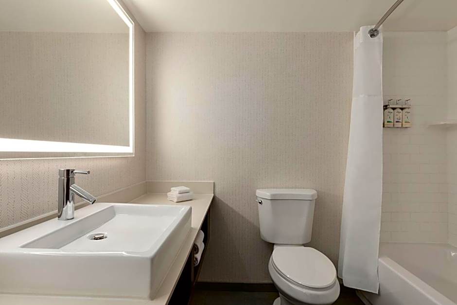 Holiday Inn Virginia Beach - Norfolk By IHG