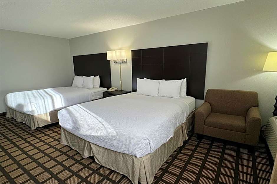 Baymont by Wyndham Queensbury/Lake George