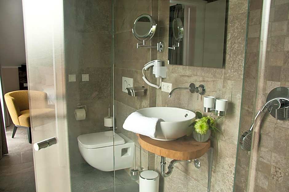 Hotel Am Moosrain Garni