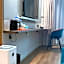 Holiday Inn Express Shanghai Kangqiao By IHG