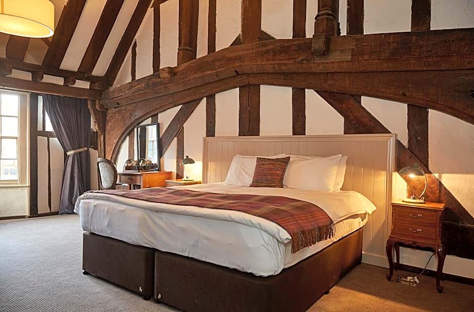 White Hart Hotel by Greene King Inns