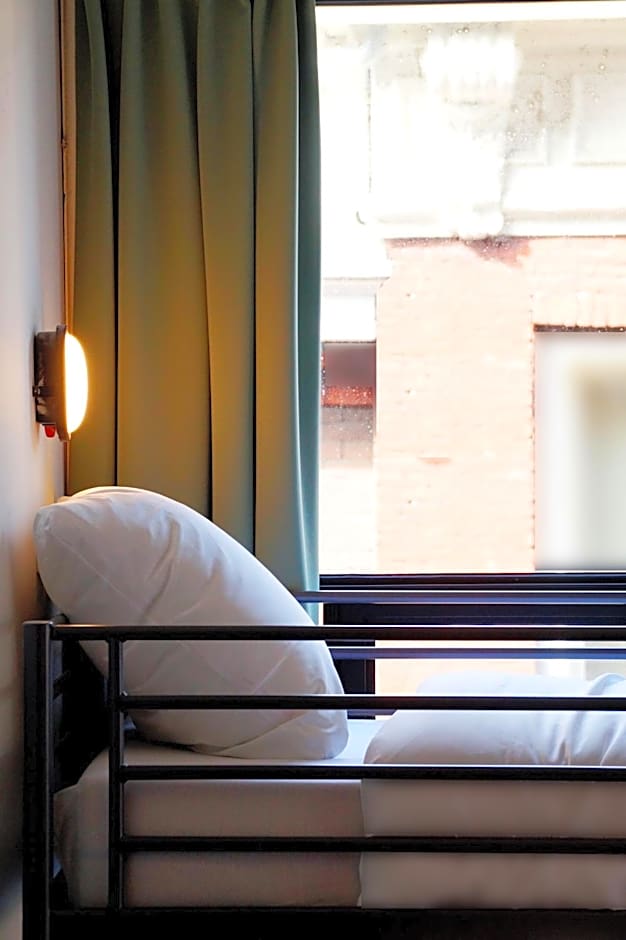 Pink Flamingo Boutique Hostel