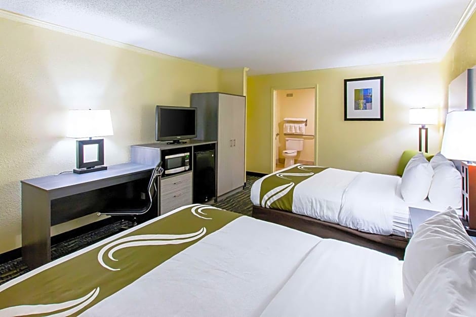 Quality Inn & Suites Civic Center