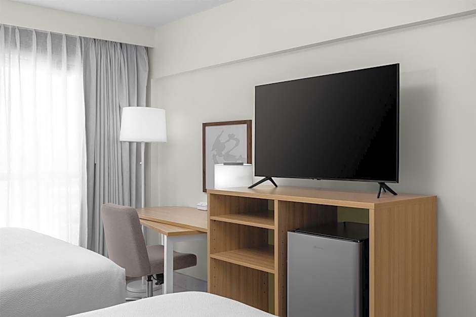 Spark by Hilton Virginia Beach Oceanfront