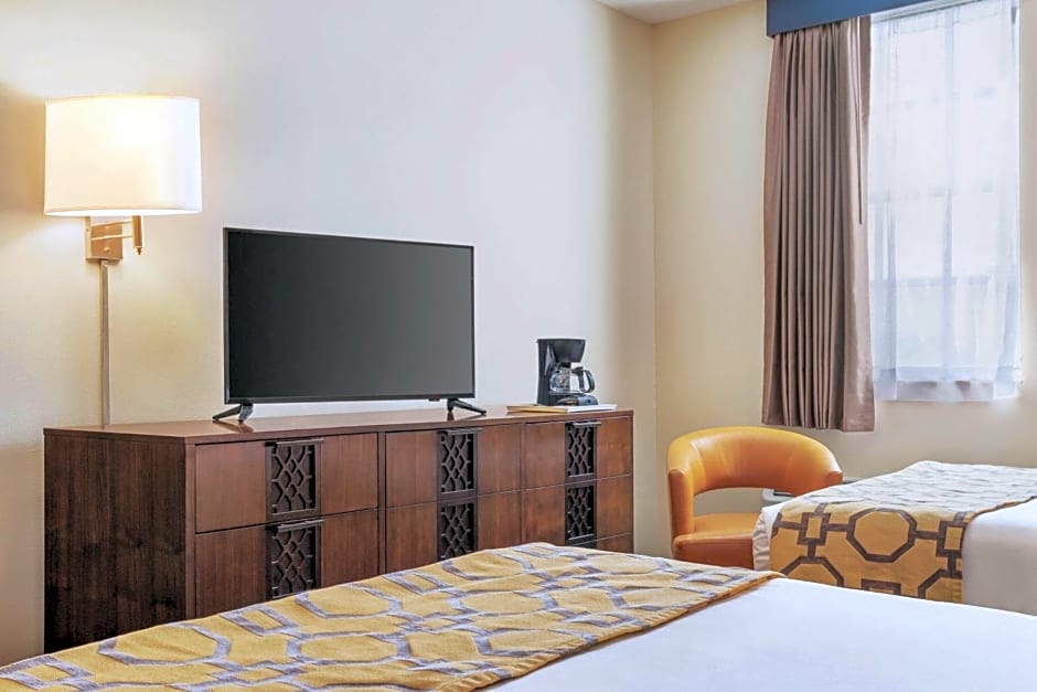 Baymont by Wyndham Florida City