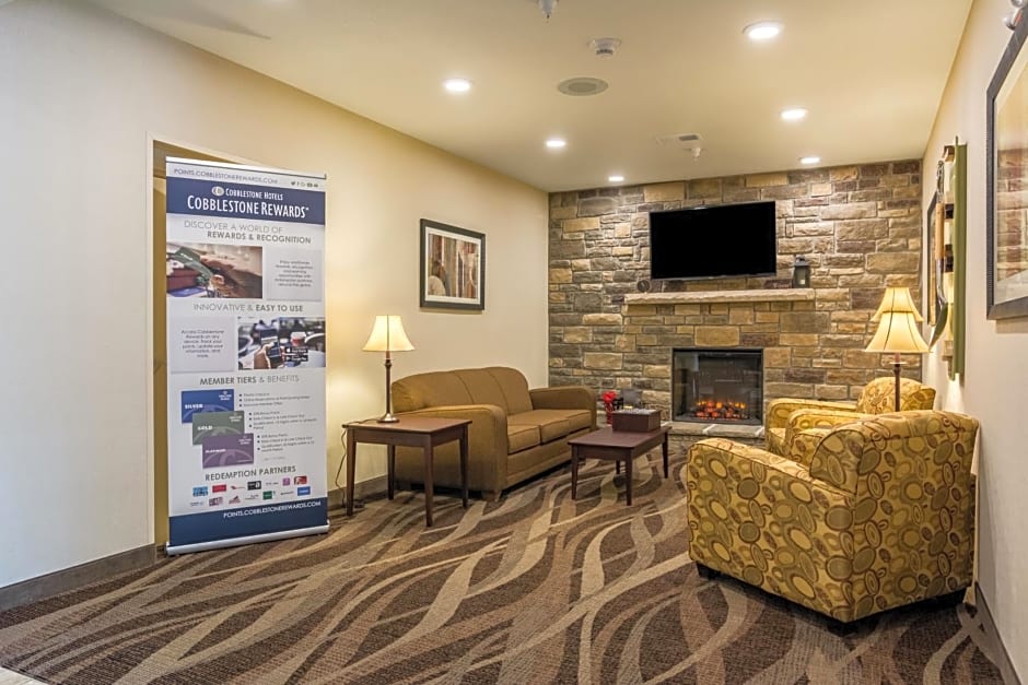 Cobblestone Hotel & Suites - Erie