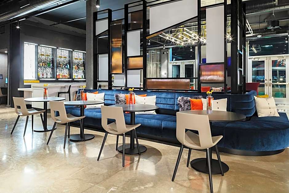 Aloft Dallas Arlington South