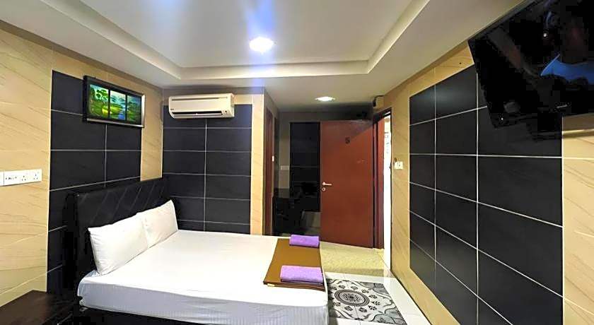 Kota Damansara Business Hotel