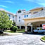 La Quinta Inn & Suites by Wyndham Islip Macarthur Airport