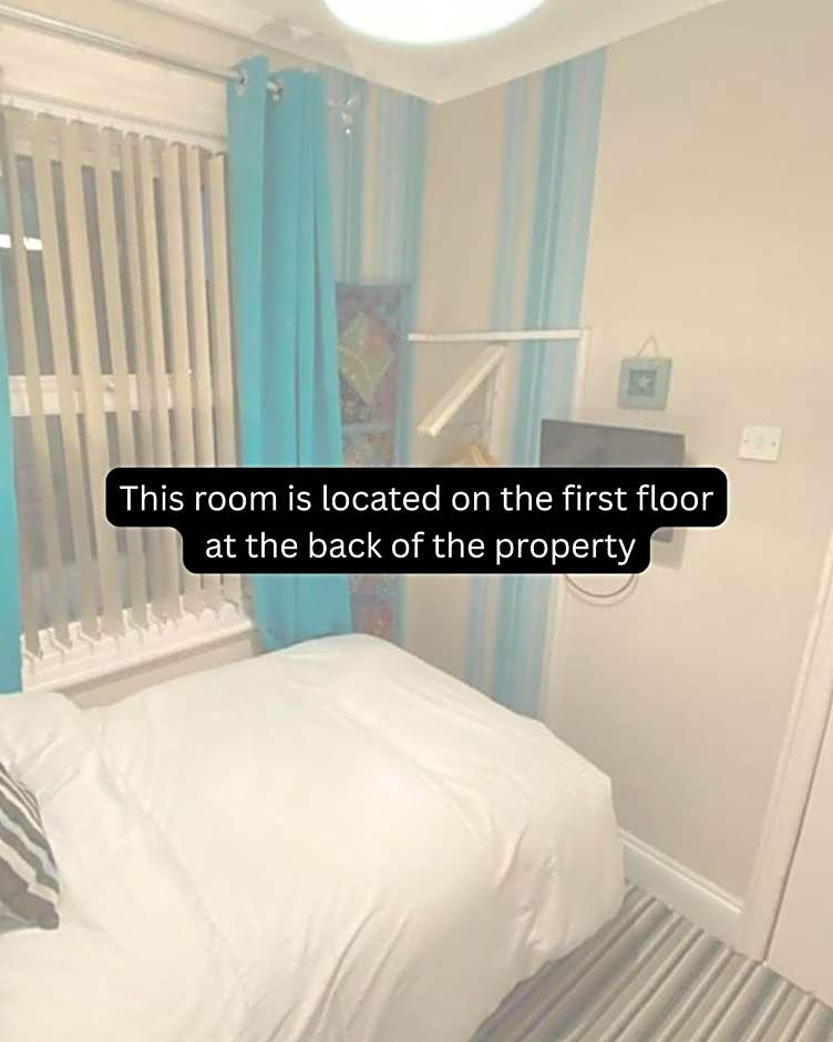 Delovely Hotel
