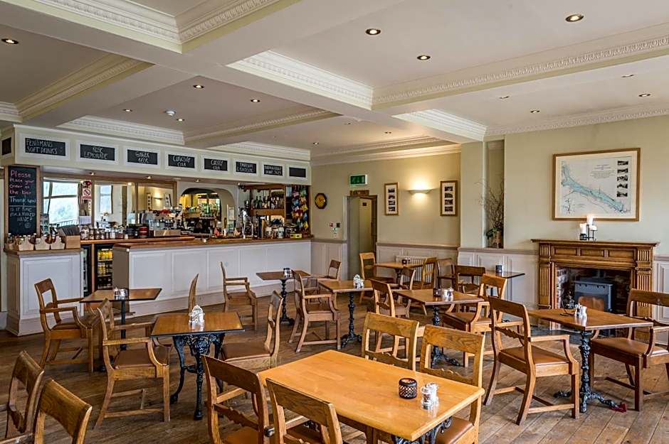 Lake Vyrnwy & Spa Hotel