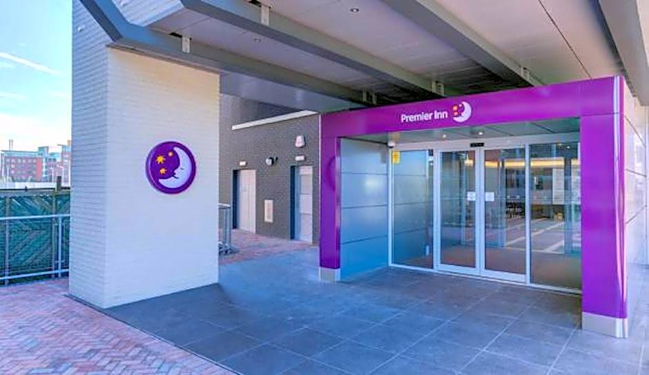 Premier Inn Cardiff Bay