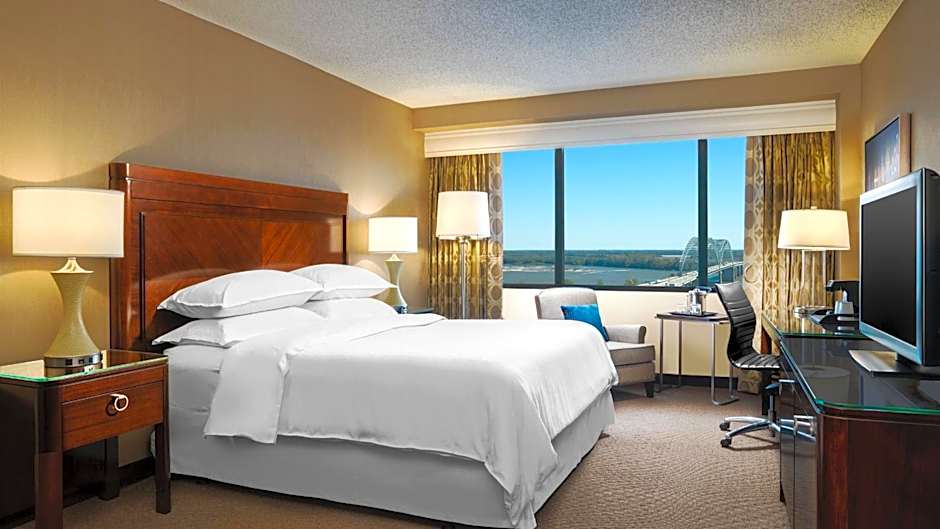 Sheraton Memphis Downtown Hotel