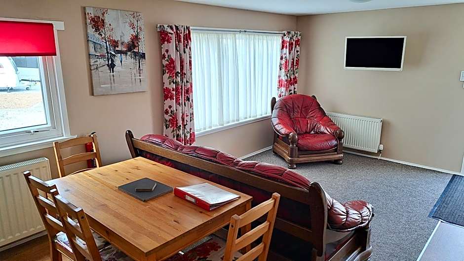 Red Deer Village Holiday Park - 3 Bedroom, Self-Catering Chalet