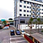 DJ Citi Plaza Hotel & Suites