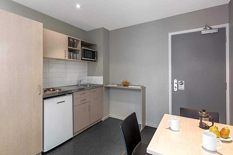 Tetra Serviced Apartments by Castle