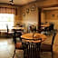 Twelve Oaks Inn
